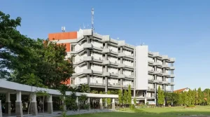 universitas jurusan pertambangan di surabaya