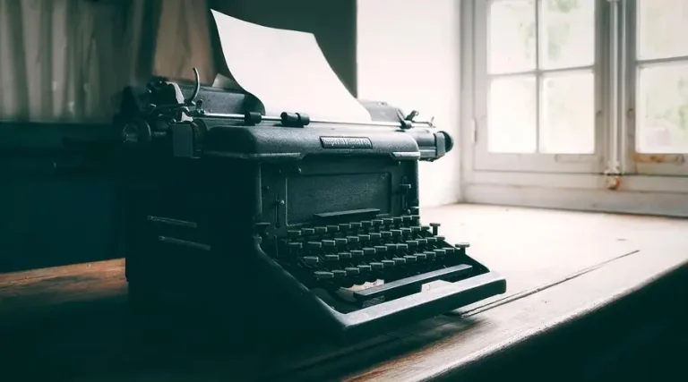 struktur paper kuliah